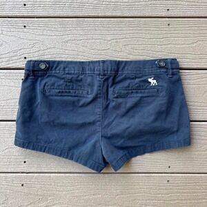 Vintage Y2K Abercrombie & Fitch Navy Low Rise Mini Shorts Size 6/W28 Preppy